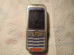 Hibás Sony ericsson f500 retró telefon eladó