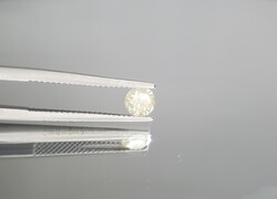 0,51 ct Kerek Briliáns Gyémánt M–N
