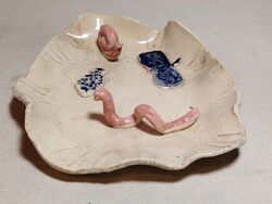 Kézzel készített Italy kerámia tál, pillangó életciklusai ALKUDHATÓ