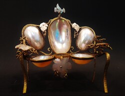 Pompás antik gyöngyházkagyló kanapé zsebóratartó