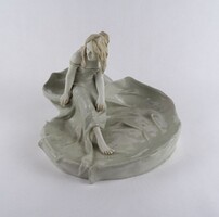 1T541 Bernard Bloch (1836-1909) osztrák szecessziós majolika asztali dísz névjegykártyatartó