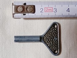 Felhúzókulcs 13 - játék óra felhúzó kulcs □2,7mm