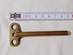 Felhúzókulcs 08 - játék óra felhúzó kulcs □4,6mm