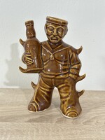 Kerámia rumos tengerész figura kiöntő