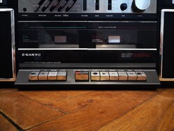 Sanyo MW211LO rádiós magnó. Hangszóróval.