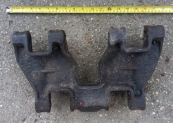 Régi eredeti Öntöttvas lánctalp szem