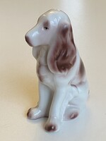 HOLLÓHÁZI PORCELÁN SPÁNIEL KUTYA, FESTETT RETRO SZOBOR 14 CM