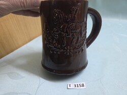 T3158 Városlődi vadász jelenetes korsó 14 cm