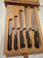 Zwilling késkészlet, vágódeszka tetejű fa dobozban