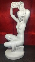 Herendi fésülködő akt, 37 cm