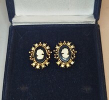 Vintage kamea csavaros fülbevaló