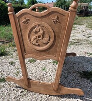 Bölcső lovasbútor lovasfaragás lovastermék tarsolylemez tarsoly bababútor hun szkíta motivum ló