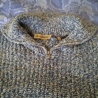 Vastag, meleg, kötött téli pulóver pamutból