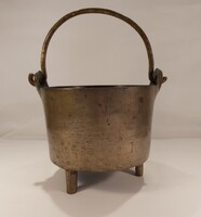 17-ik századi cauldron