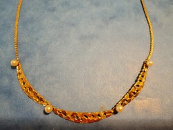 Arany nyaklánc igazgyönggyel