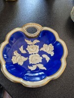 Porcelán-mogyoró tartó