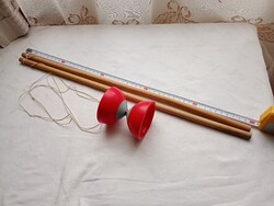 Diáboló retro zsonglőr játék irányító pálcák hossza 50cm