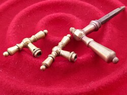 Antik réz ablak kilincs századfordulós háztömbből