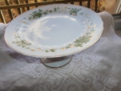 Hollóházi porcelán Erika mintás talpas tortatál