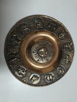 Kopcsányi Ottó tervezte asztrológiai mintájú bronz fali tányér - 18,5 cm