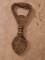 Sörnyitó,sörbontó