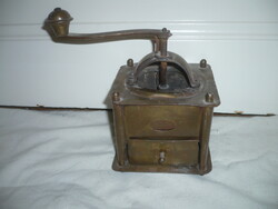 Antik réz hungária kávé daráló