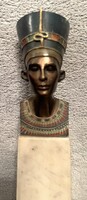 Egyiptomi szobor Nofretitin.