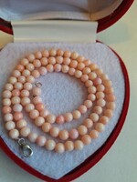 Angyalbőr Korall nyaklánc,ezüst kapoccsal