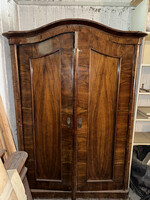 Biedermeier szekrény javítandó