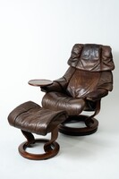 Stressless Ekornes Reno model bőr relaxfotel lábtartóval