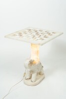 Márvány / Alabástrom Elefántos Világító Játékasztal – Sakktáblával