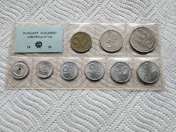 2 filléres 1979-es UNC +,nem volt forgalomba, Forgalmisorból, verdefényes, csak 30010db!!!!! eladó