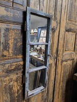 Régi ablakból készített tükör, rusztikus tükör, vintage 100 éves ablakszárny betükrözve 2