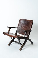 Angel Pazmiño – Kézzel faragott címeres bőr és keményfa összecsukható karosszék/fotel