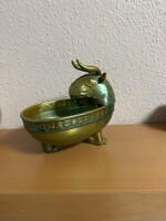 Zsolnay eozin mázas bikafejes ivócsanak