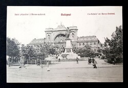 Budapest Keleti pályaudvar a Baross szoborral képeslap