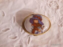 DOBOZ - SZELENCE  - EZÜSTÖZÖTT - PORCELÁN - 3,8 x 3 x 1,5 cm OSZTRÁK - HIBÁTLAN