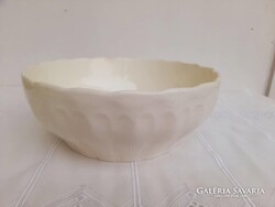 Hatalmas granit komatal-porkoltes tal