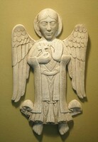 VÉRTESI Ági (1975-): Angyal dombormű, falidísz (2012)