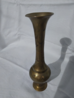 Indiai réz váza kb. 20 cm