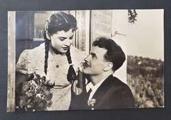 Medgyesi Mária és Szirtes Ádám"Hintónjáró szerelem"színészek képeslap