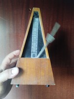 Retro mechanikus metronom mertonóm Ndk német hangszer hangoló