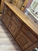 Rusztikus fa tálalószekrény 160x48/ 82 eladó bp 17 kerben