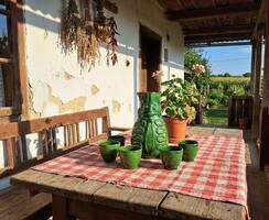 Kántor Sándor kerámia szett – Miska kancsó + 5 feliratos pohár, ritka „bátor” poharakkal