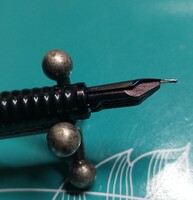 Töltótoll. Inoxcrom.