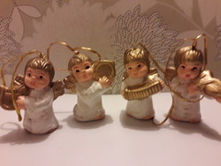 Karácsonyi porcelán fehér zenélő angyalkák 4,5cm. 4 db.hibátlan
