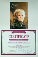 Petula Clark (Énekesnő) által dedikált fénykép hitelesítő tanúsítvánnyal