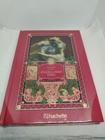 Jules Verne könyv sorozat- Utazás a Hold körül új, bontatlan!