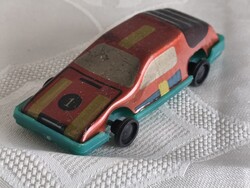 Lemezből préselt kisautó (Sportautó / Rally autó), műanyag alvázzal