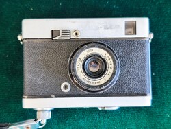 Chaika-2 (Чайка-2) típusú félformátumú (half-frame) szovjet fényképezőgép